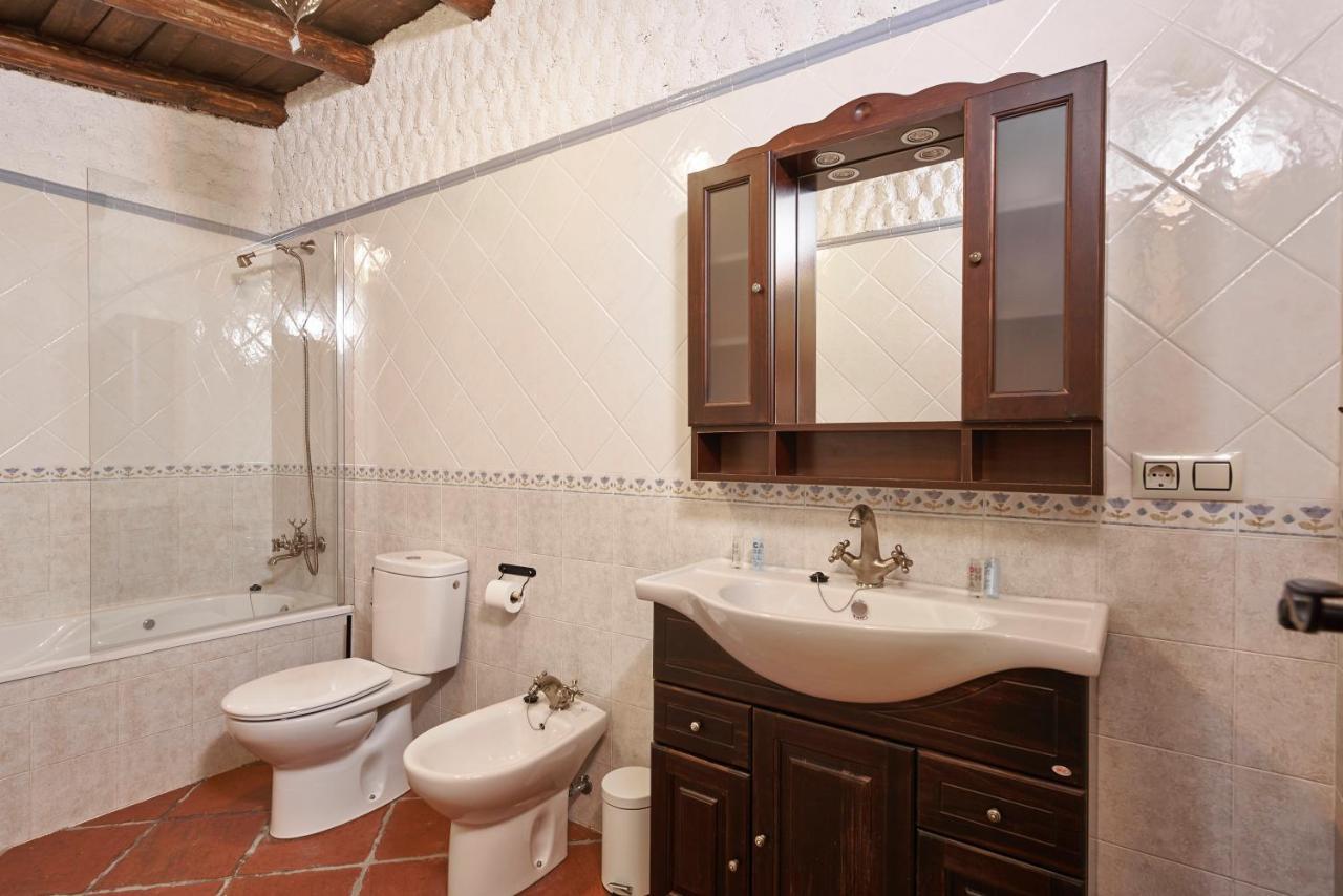 La Almunia De La Alpujarra Apartment Yegen Екстериор снимка