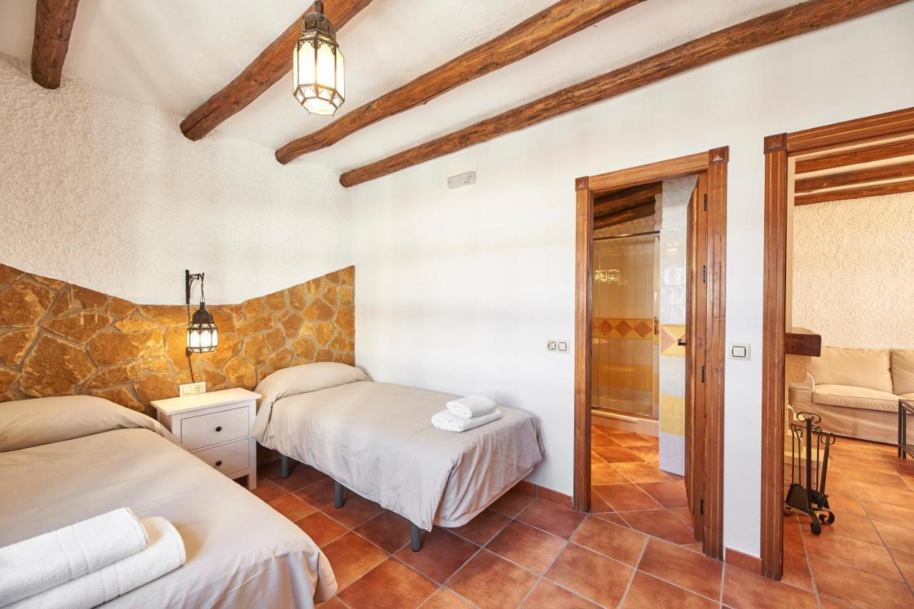 La Almunia De La Alpujarra Apartment Yegen Екстериор снимка