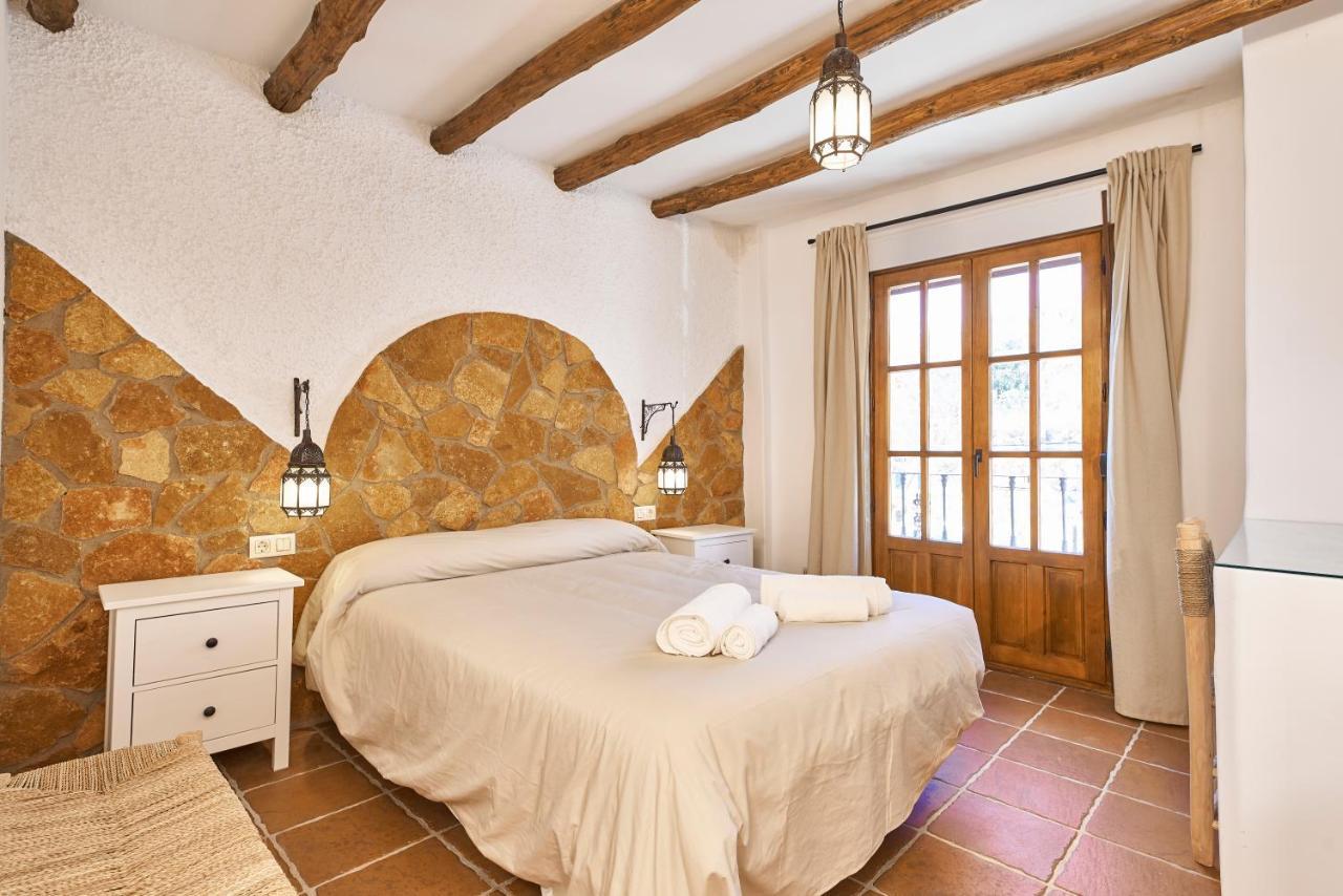 La Almunia De La Alpujarra Apartment Yegen Екстериор снимка