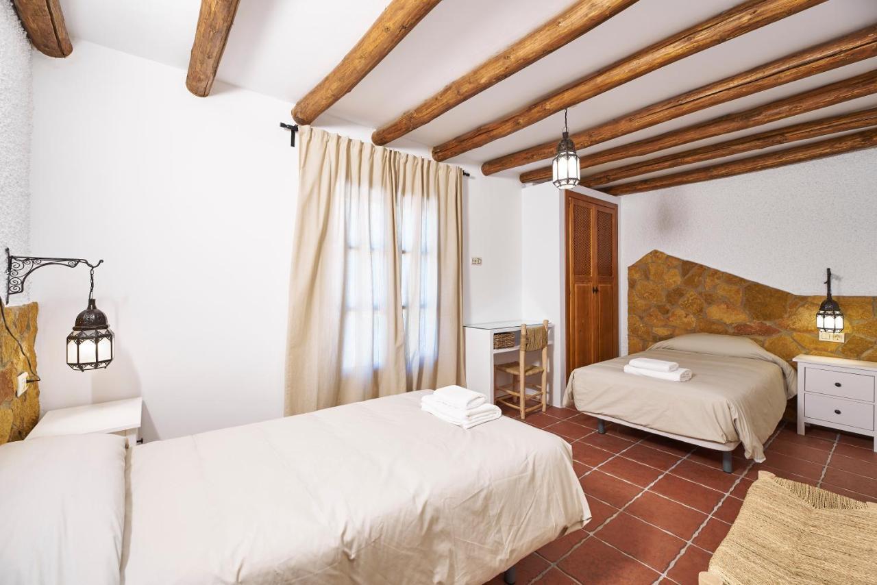 La Almunia De La Alpujarra Apartment Yegen Екстериор снимка