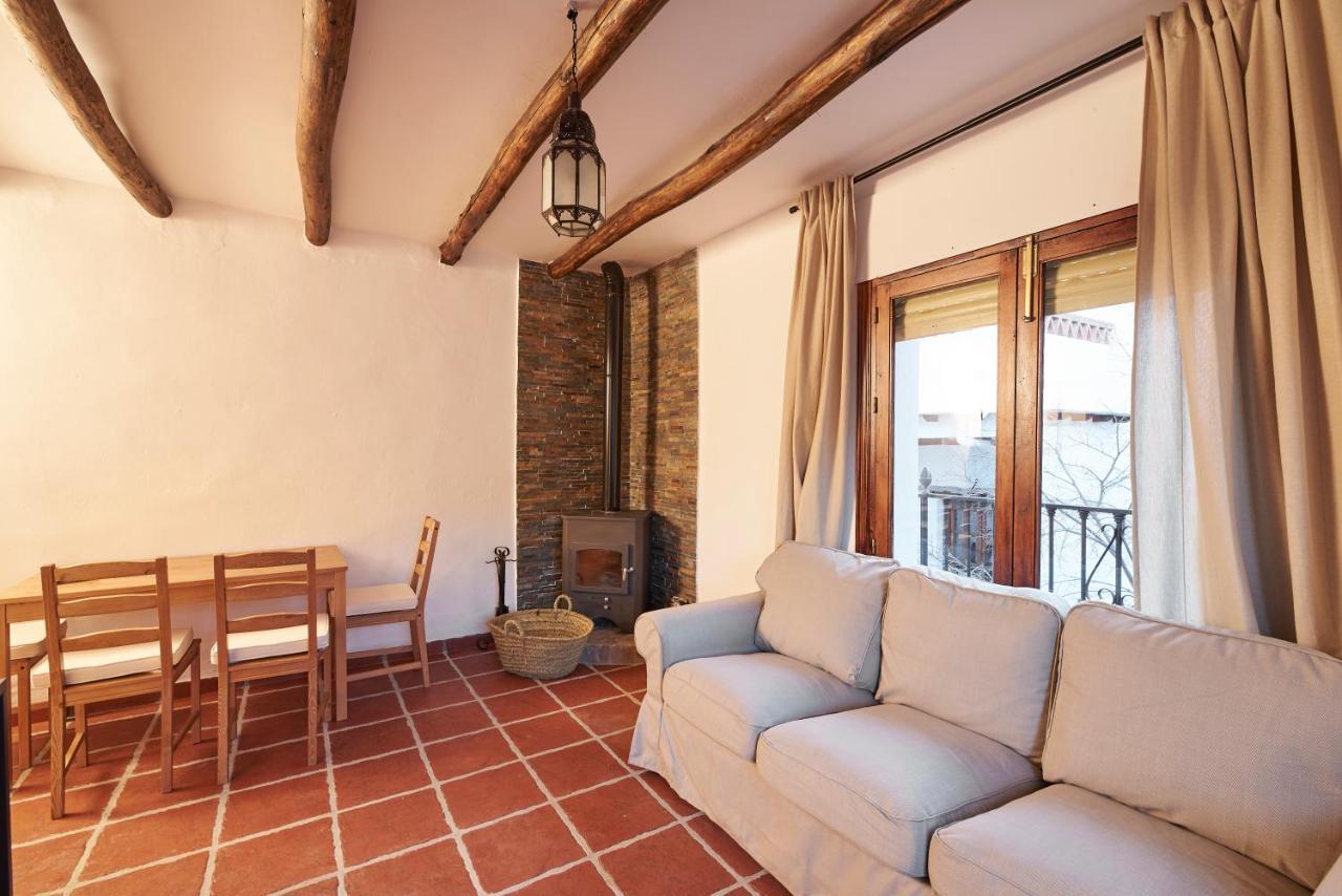 La Almunia De La Alpujarra Apartment Yegen Екстериор снимка